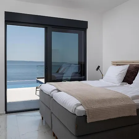 Julian 3* Trogir